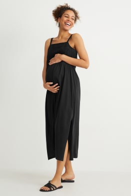 Maternity dress