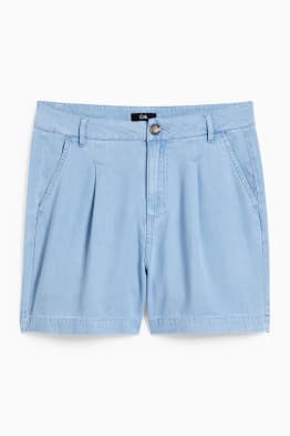 Shorts - high waist