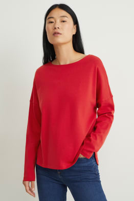 Basic long sleeve top