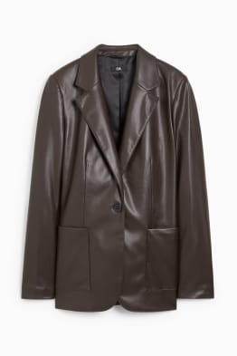 Le blazer un vrai basique dont on ne se lasse pas avec C A