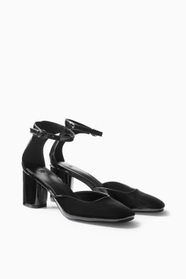 Pantofi tip pumps lăcuiți - imitație de piele