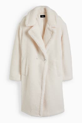 Manteau en peluche