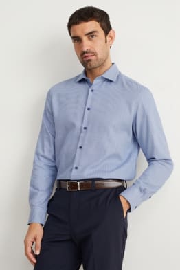 Cutaway collar hot sale shirt regular fit
