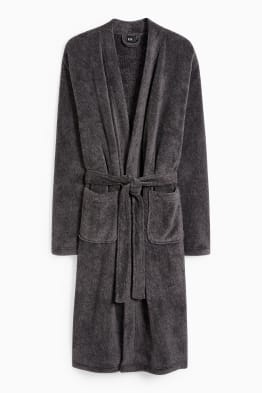 Robe de chambre dans plusieurs couleurs et tailles C A