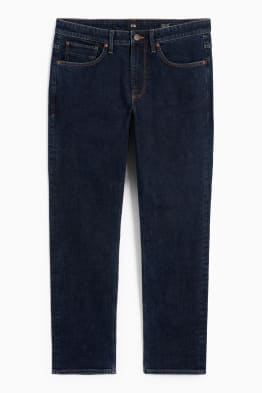 The straight sale fit c&a