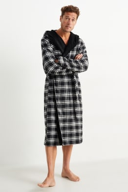 Flannel bathrobe - check