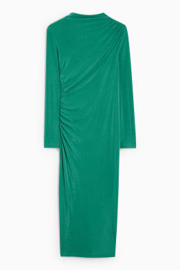 Robes de soiree dans plusieurs couleurs et tailles C A