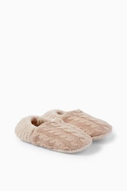 C&a slippers sales