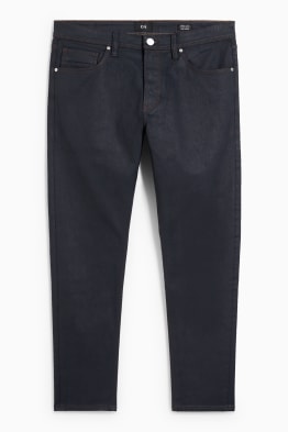 Jeans carrot fit stile al top con C A