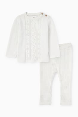 Baby outfit - 2 piece - cable knit pattern