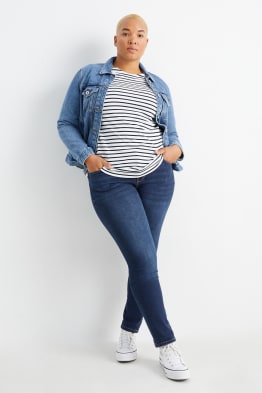 Nueva colecci n de ropa de mujer C A