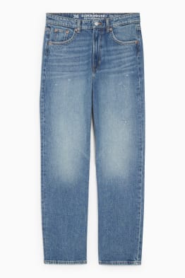 C&a the classic straight sales