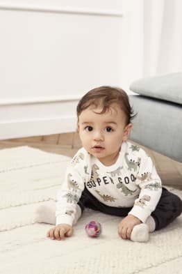 Compra moda para bebés online a precios bajos