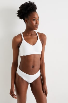 Find your perfect Soft bras Bustiers here C A online shop
