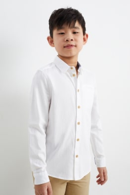 Camisa blanca sale niño c&a
