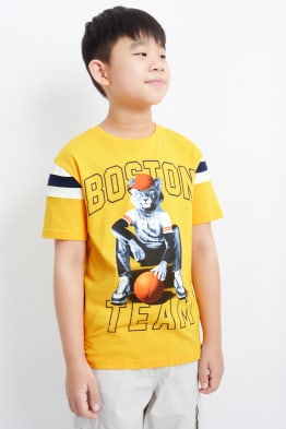 Camisetas store c&a niño