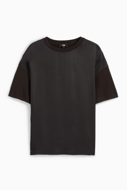 Camisetas de mujer bonitas y asequibles C A