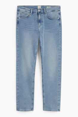 Jeans carrot uomo significato sale