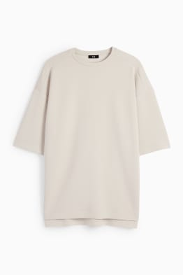 Camisetas de mujer bonitas y asequibles C A
