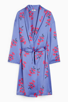 Satynowe kimono - w kwiaty