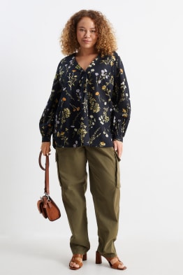 Cargo trousers - mid-rise waist - straight fit