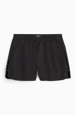 CLOCKHOUSE - Shorts