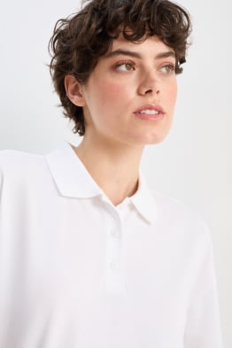 Polos femme dans plusieurs couleurs et tailles E Shop C A