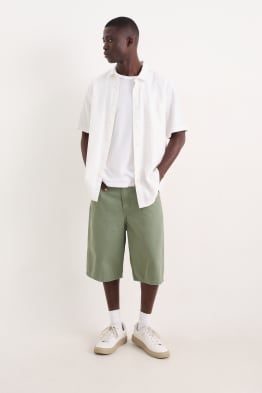 Korte broeken shorts voor heren C A Online Shop