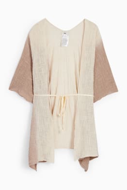 Robes de plage dans plusieurs couleurs et tailles C A