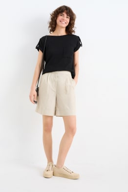 Shorts pour femme a shopper en ligne a prix minis I C A
