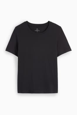 Basic T-shirt