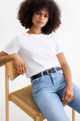 Leather belt