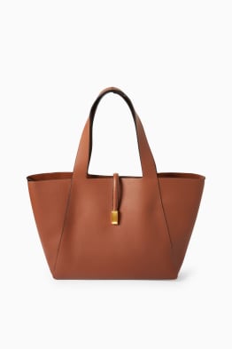 Avoir plus d un tour dans son sac pour femme grace a C A