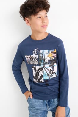 Camisetas manga larga niño c&a best sale