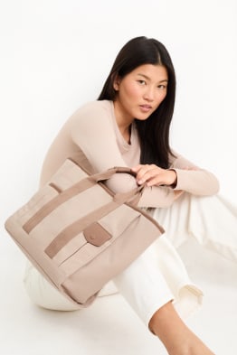 Sacs en tissu dans plusieurs couleurs E Shop C A