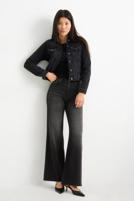 Jeans a gamba larga - vita alta