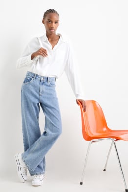 Baggy jeans - średni stan