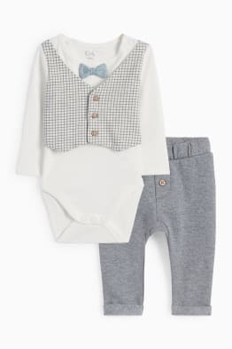 Ropa de recien nacido C A Online