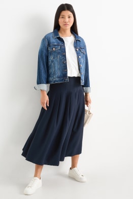 Jupes trapeze dans plusieurs couleurs et tailles E Shop C A
