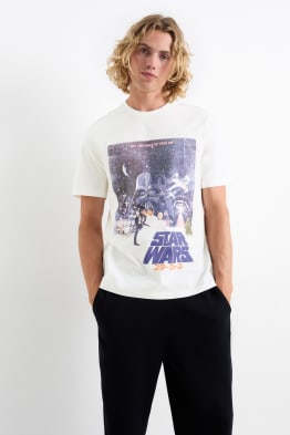 Camisetas Disney en varios colores y disenos C A