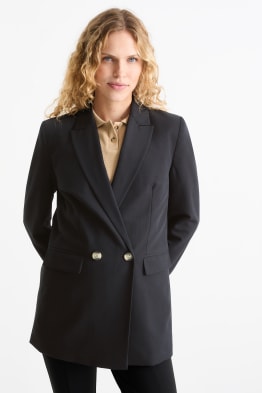 Le blazer un vrai basique dont on ne se lasse pas avec C A