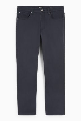 Pantalones para hombre calidad y estilo en C A