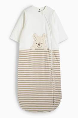 Moda para bebes en varios colores y disenos C A