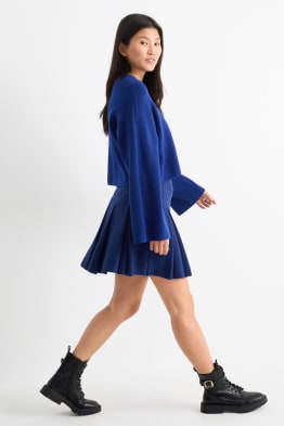 Jupe plissee dans plusieurs couleurs et tailles E Shop C A