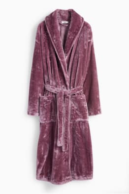 Peignoir pour femme la tenue de confort et de detente chez C A