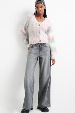 Wide Leg Jeans - Low Waist