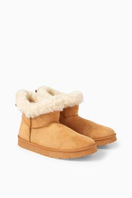 Boots - imitatiesuède