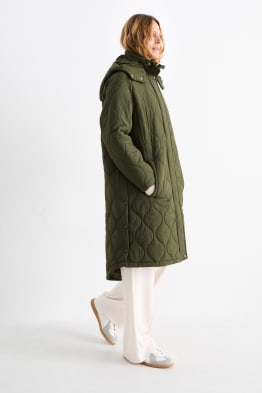 Manteau femme un vestiaire de confort et de style sur C A