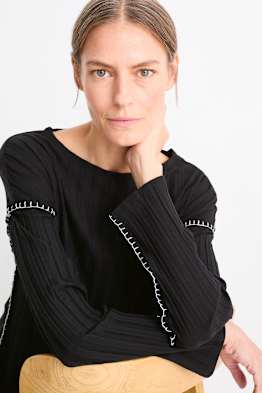 Long sleeve top