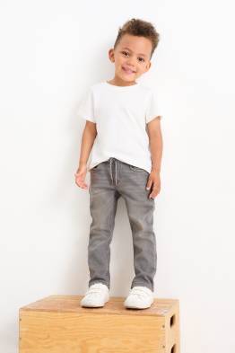 Super skinny jeans